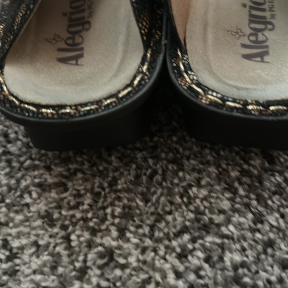 ALEGRIA Tiger print shoes clogs size 10 (40) - Picture 7 of 8